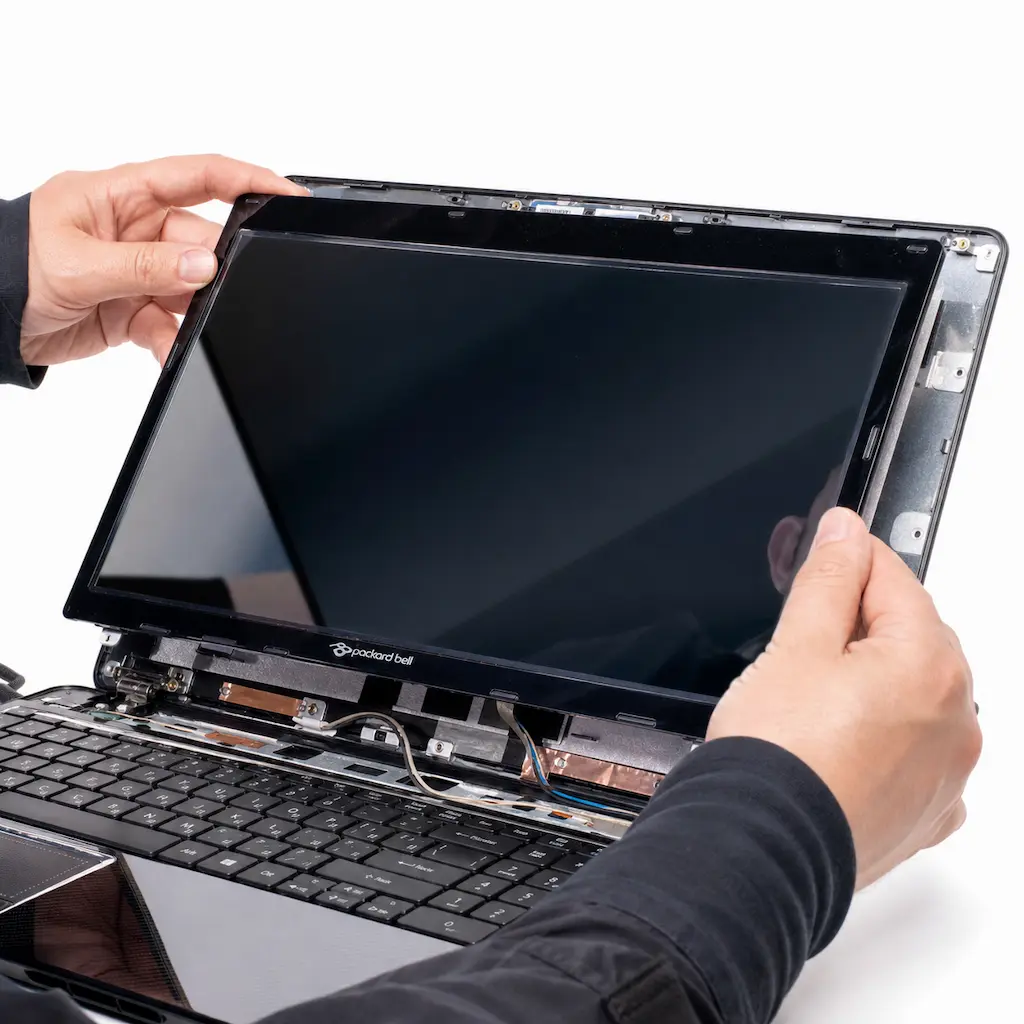 Замена экрана ноутбука Packard Bell в Пензе